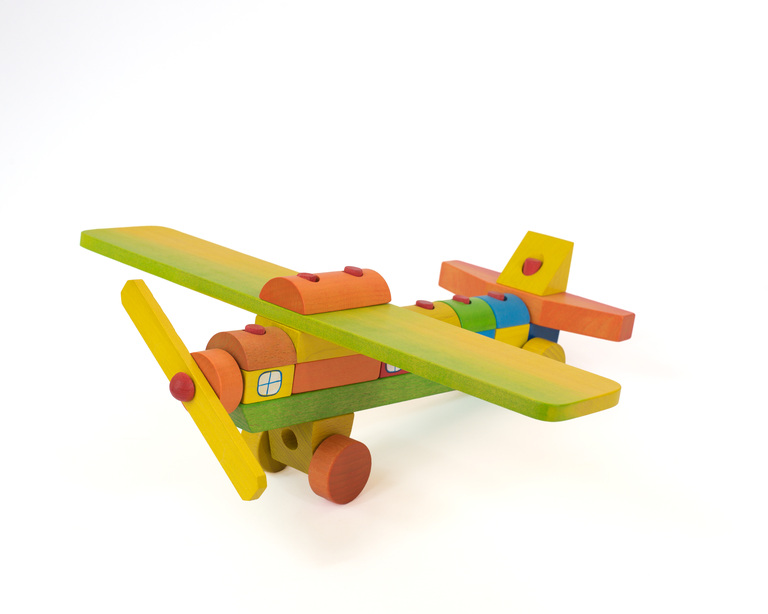 TARNAWA Tęczowy mini samolot z klocków - drewniany samolocik (1)